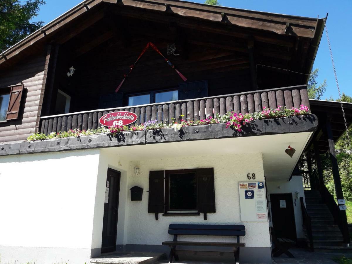 Fichtenblockhuette Sonnenalpe Nassfeld Luaran gambar